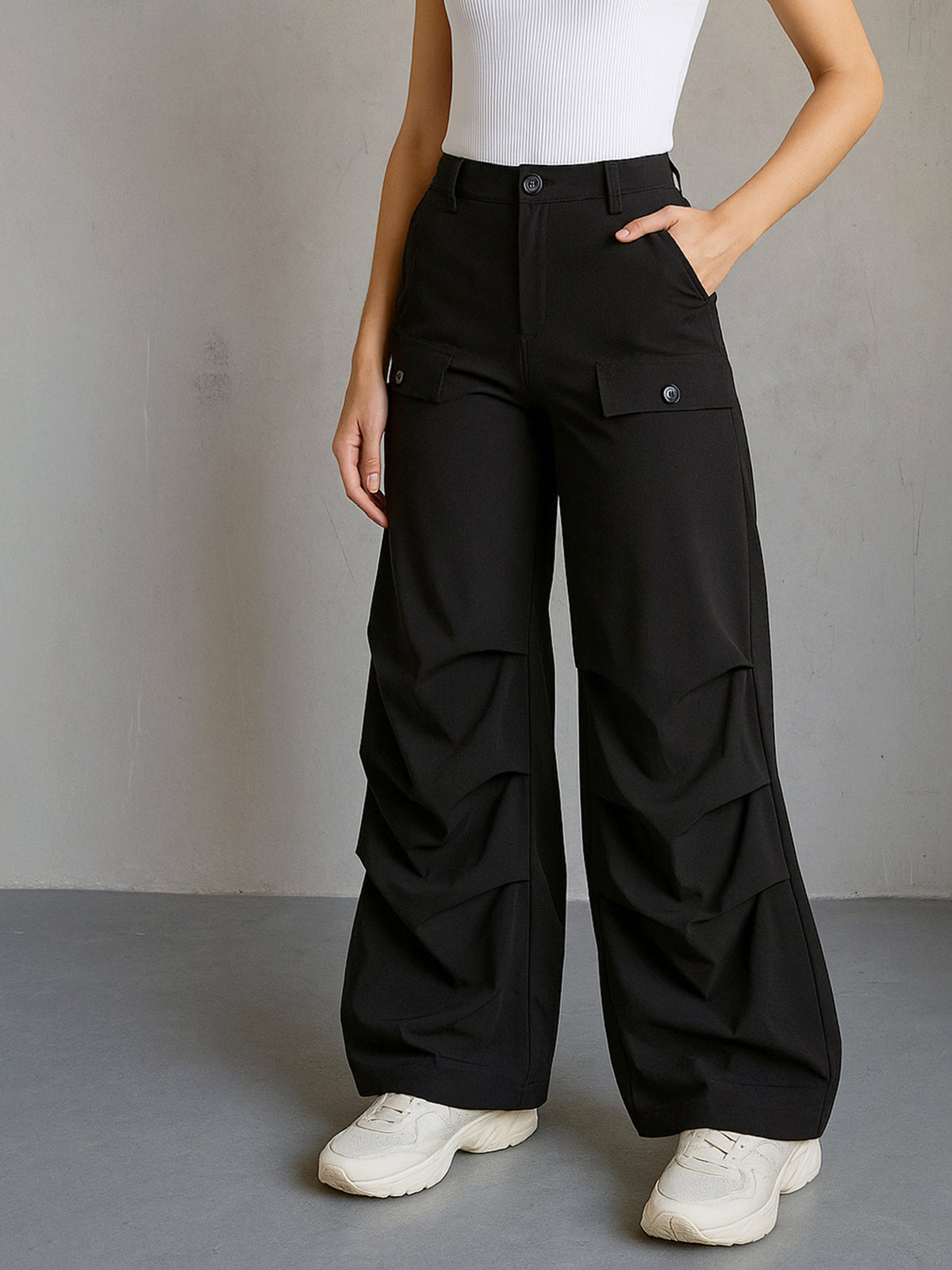 Women Black Parachute Pintuck Cargos