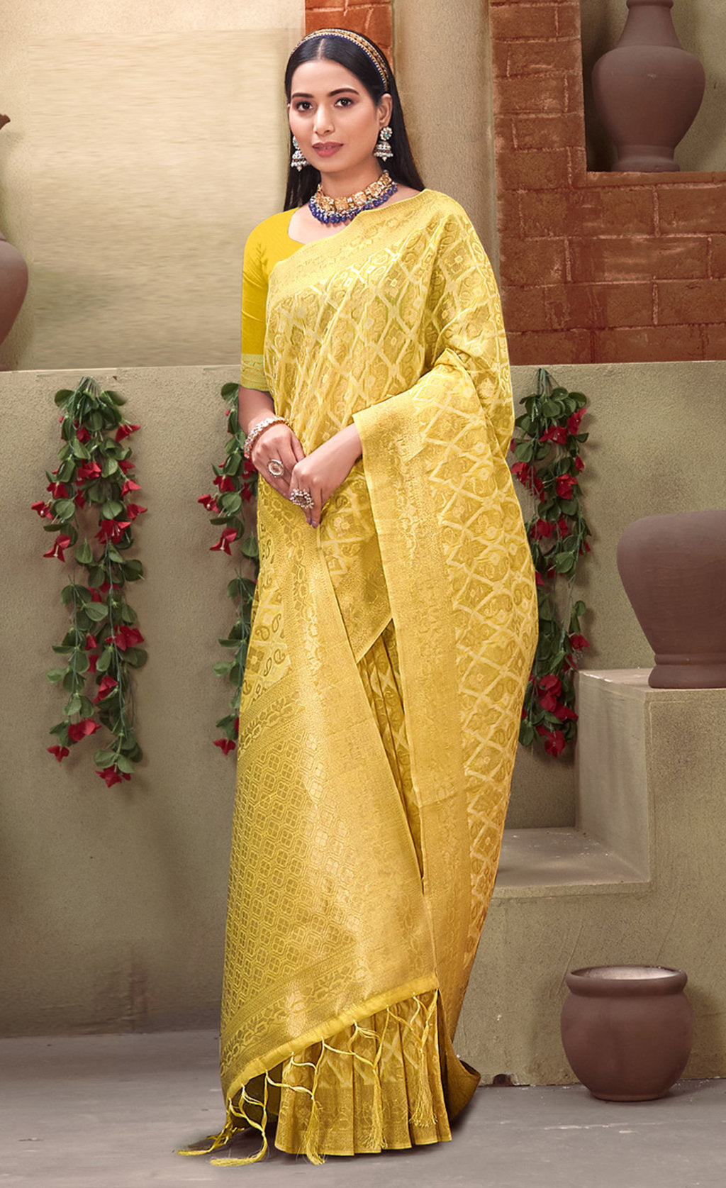 Sophisticated Yellow Color Cotton Saree