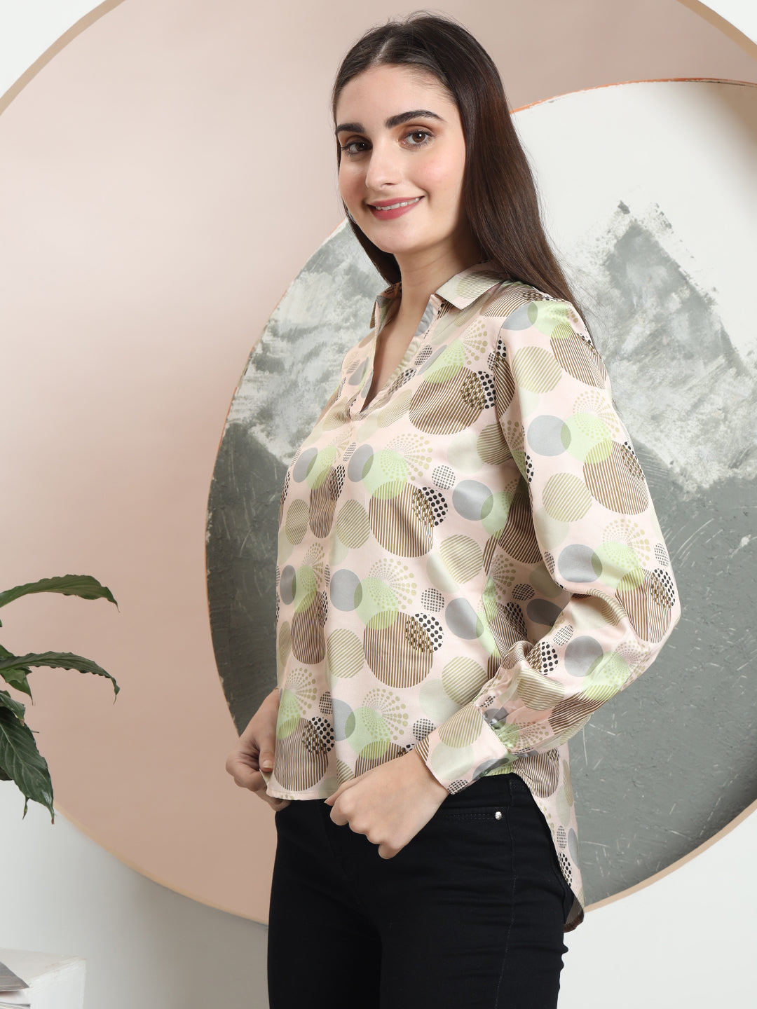 trendy printed v neck top for women 1