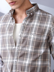 Halo-Graph Regular Shirt