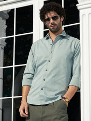 Scratch-Tactile Shirt