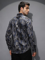 Fray-Stroke Imprint Shirt