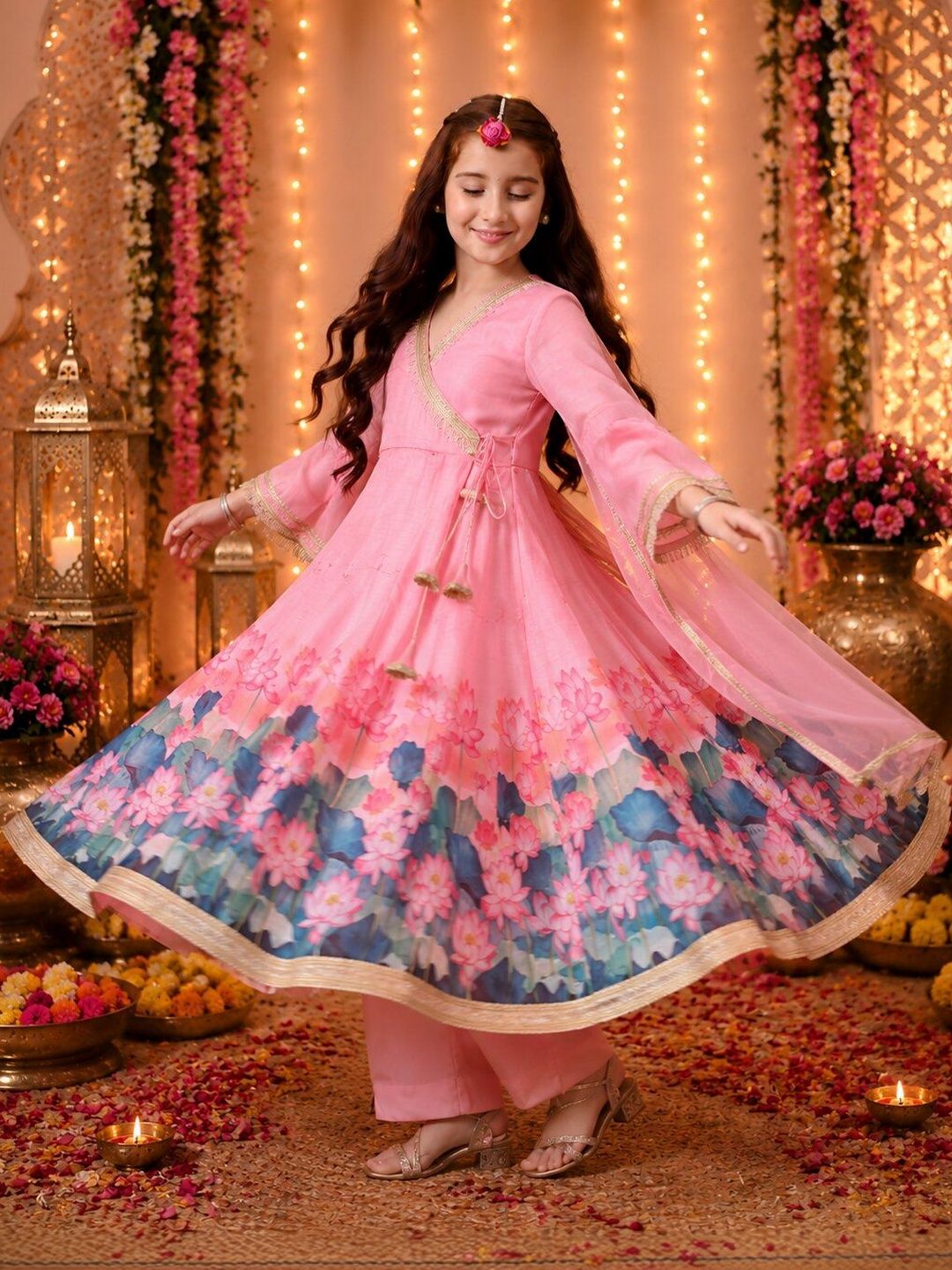 Girls Pink Floral Printed Ethnic Kurta Pant Set with Dupatta ILKSD46