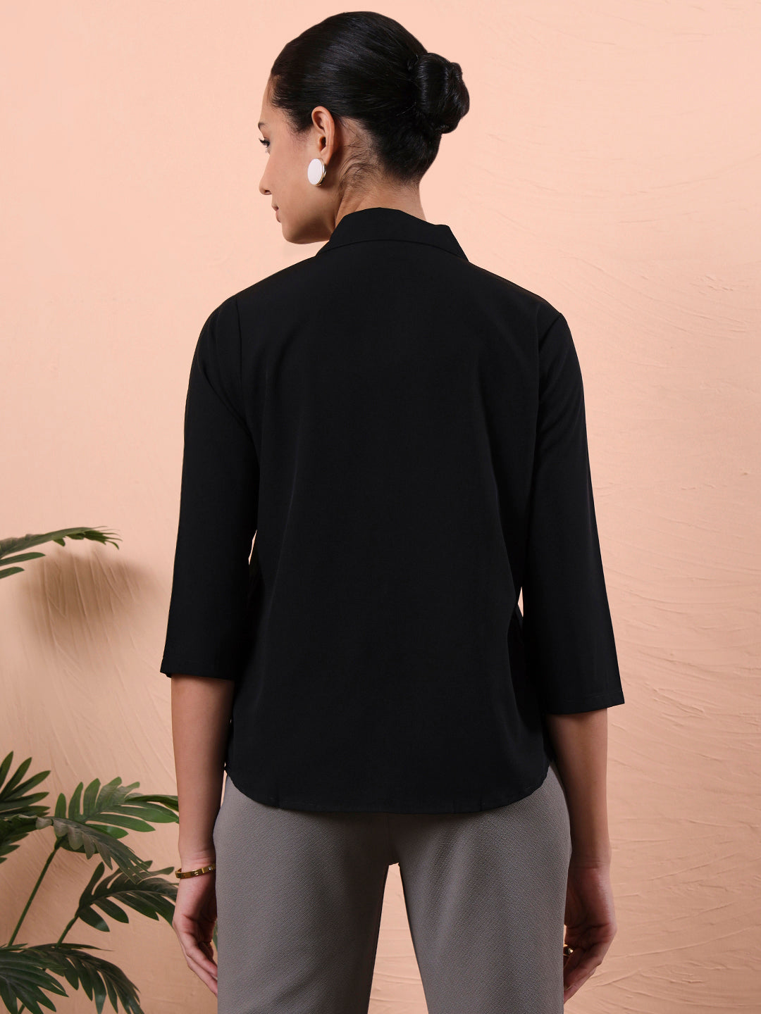 women standard regular fit formal shirt