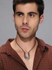 The Houston Pendant Necklace Metallic Silver
