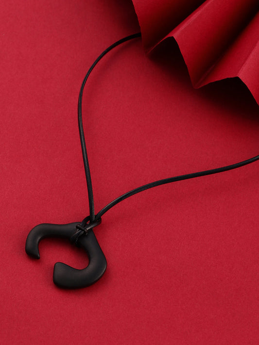 The Dallas Pendant Necklace Onyx Black
