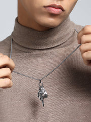 The Skelly Pendant Necklace - Metallic Silver
