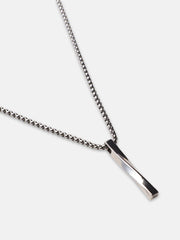The Twisted Pendant Necklace - Metallic Silver