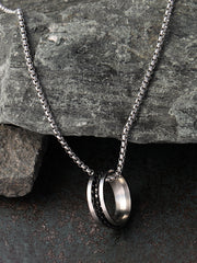 The Link-Halo Pendant Necklace - Metallic Silver