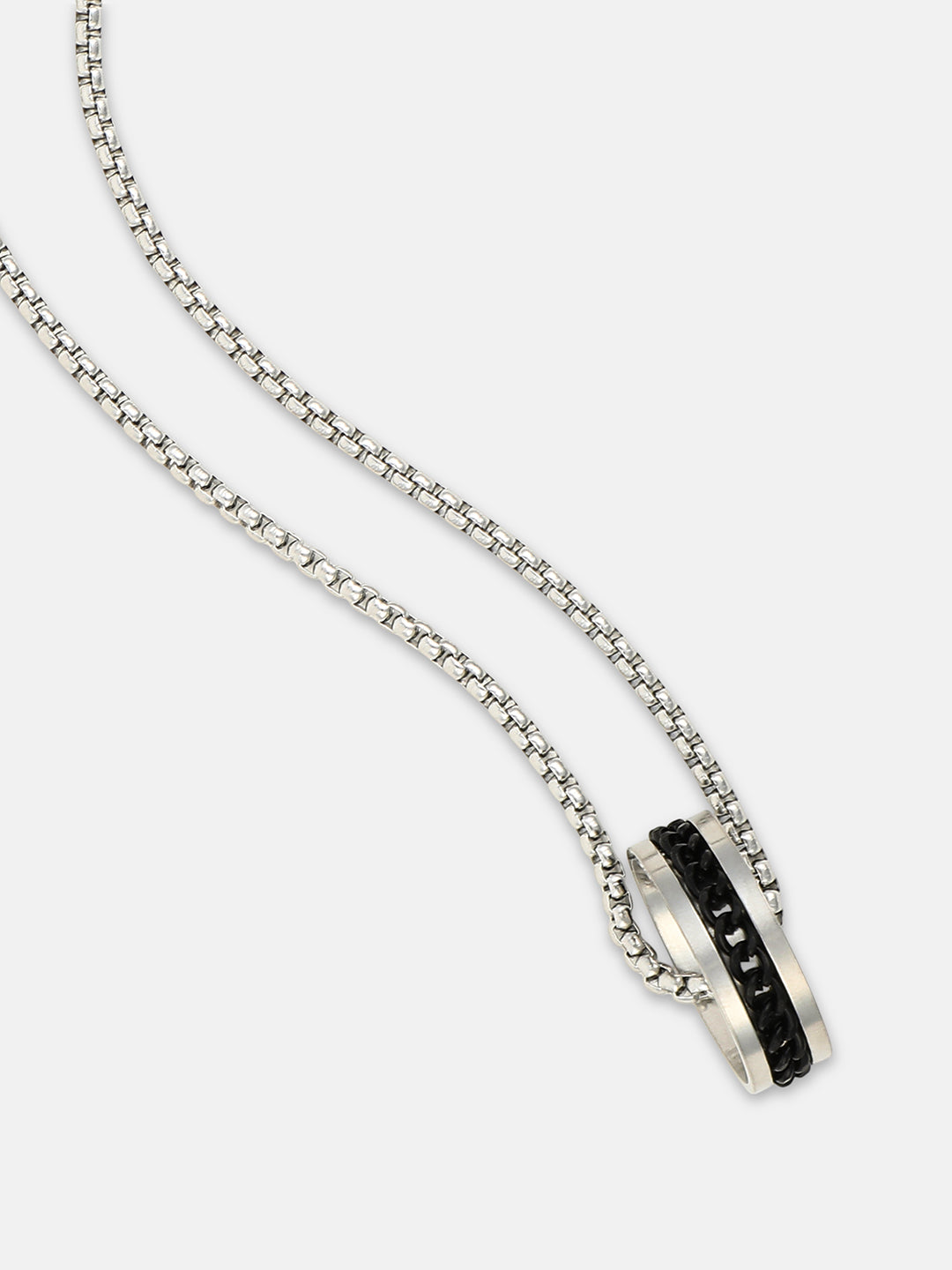 French Accent - The Link - Halo Pendant Necklace - Metallic Silver