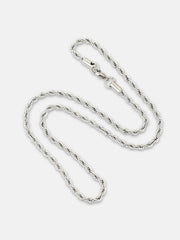 The Minimal-Twist Chain Necklace - Metallic Silver