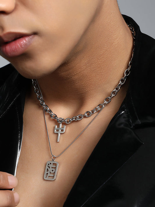 French Accent - The Oriental Pendant Necklace - Metallic Silver