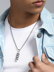 The Torque Pendant Necklace - Metallic Silver