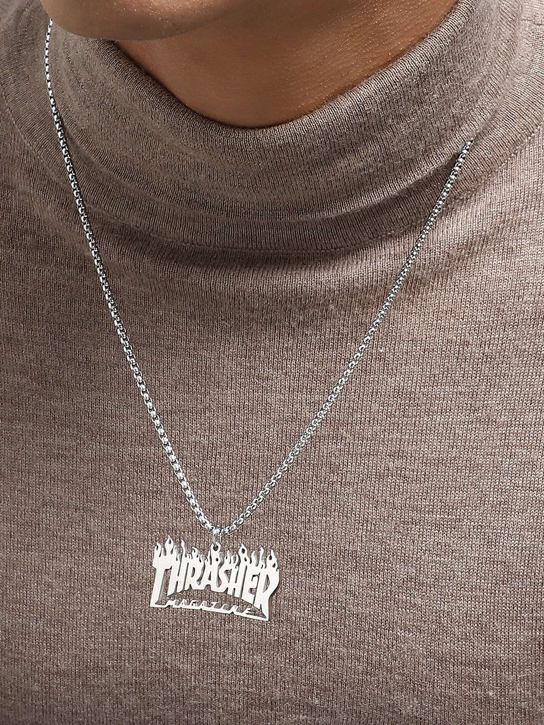 The Trasher Pendant Necklace - Metallic Silver