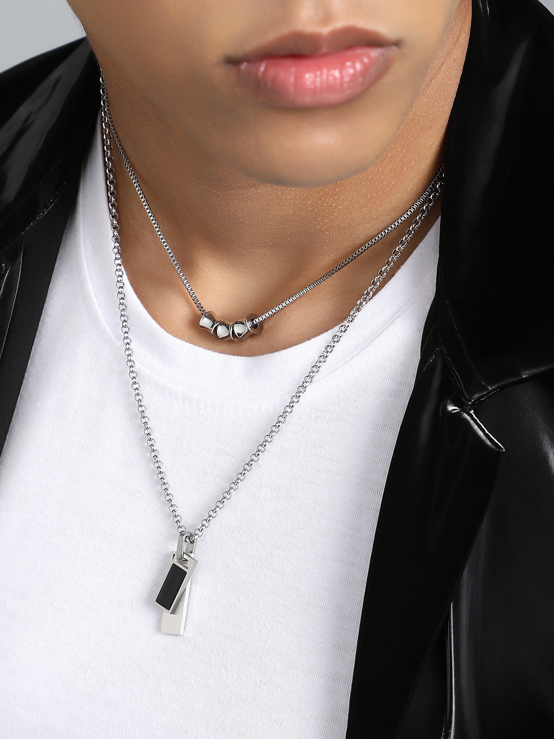 The Slab Pendant Necklace - Metallic Silver