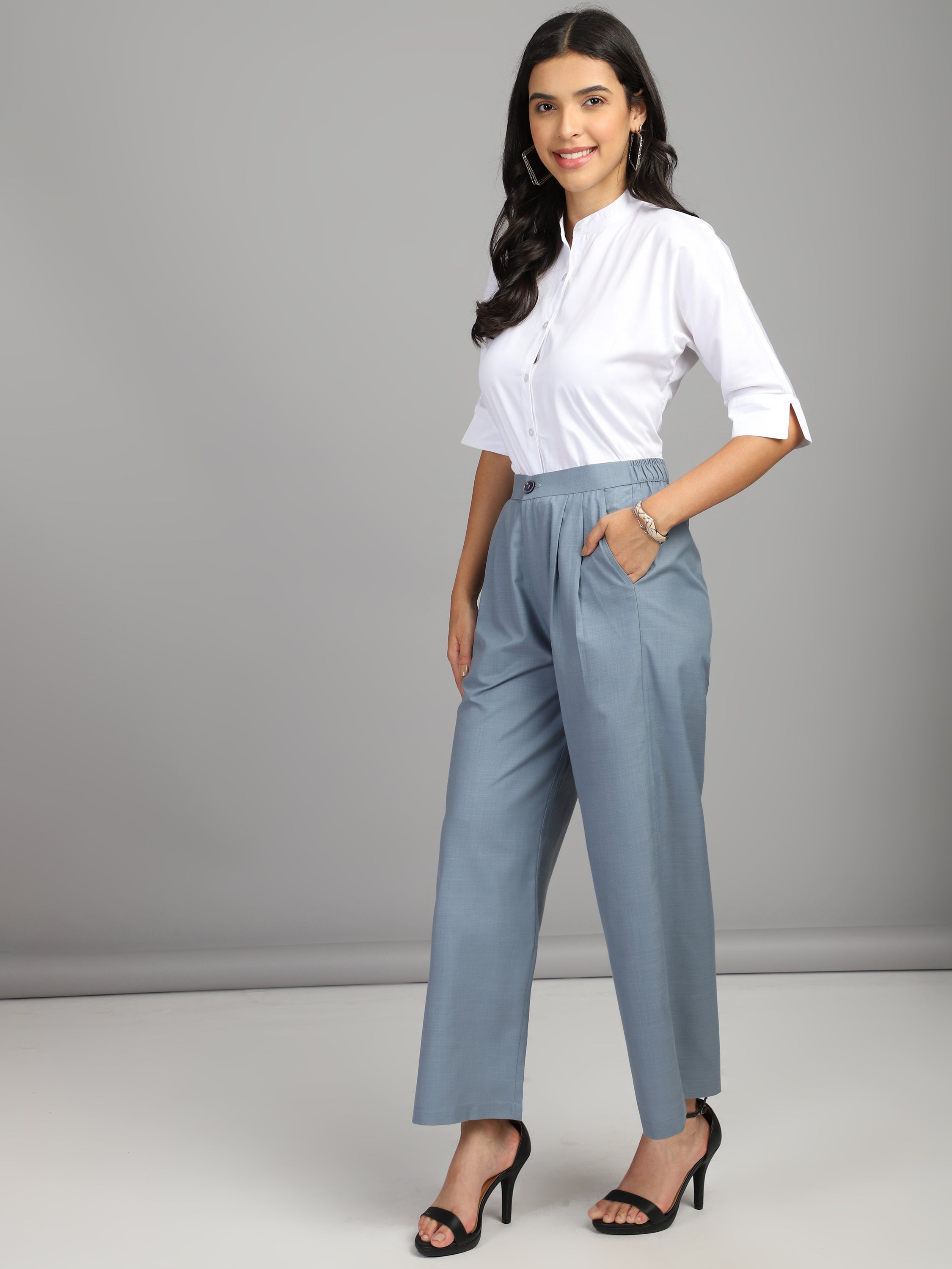 relaxed straight fit high rise pleated trousers
