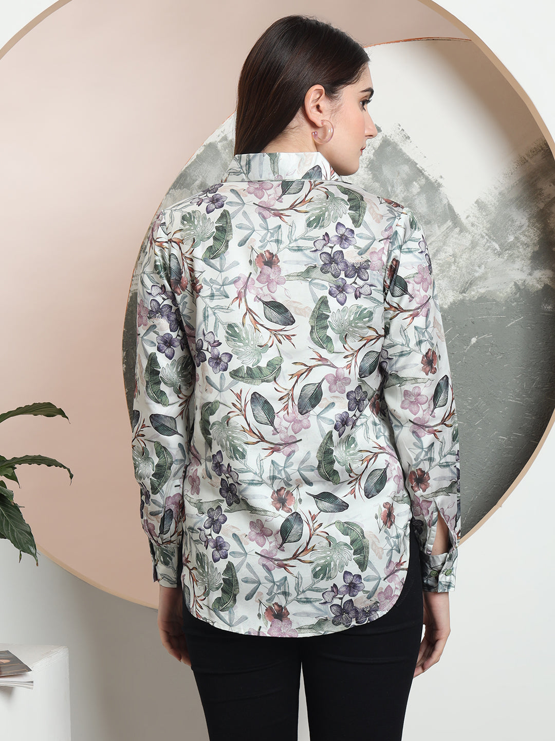 trendy printed v neck top for women 1