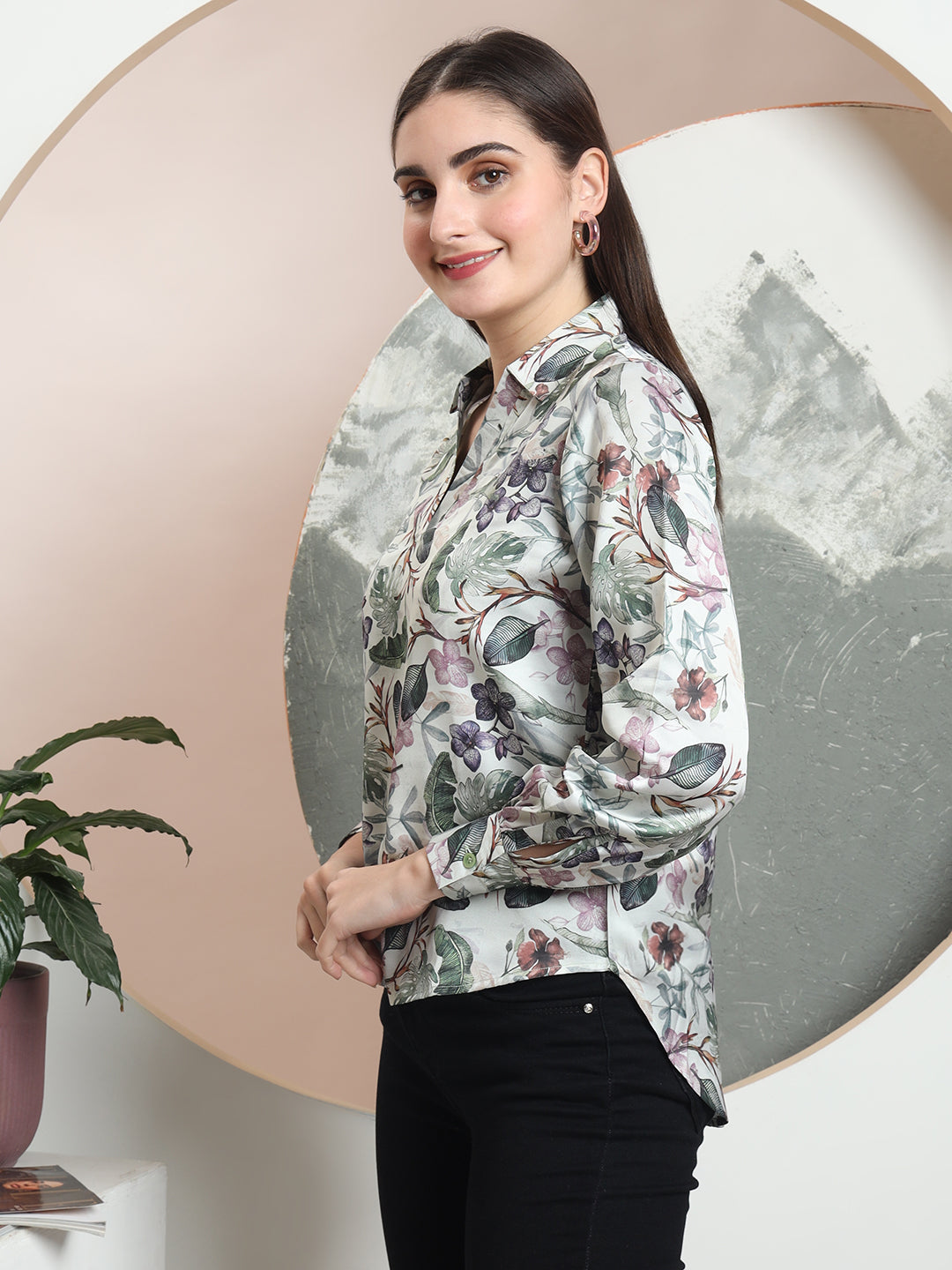 trendy printed v neck top for women 1