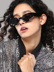 The Viperis Oval Sunglasses - Onyx Black