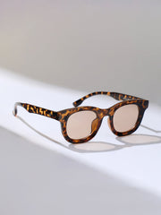 The Gregory Wayfarer Sunglass - Coffee Brown
