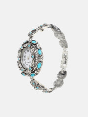 ساعة القلب الحجري المستديرة - فضة عتيقة