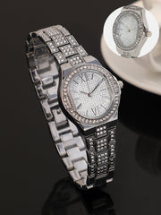 The Hélios Cushion Watch - Metallic Silver