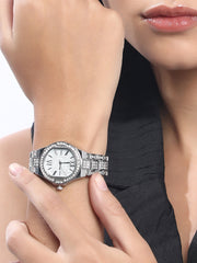 The Hélios Cushion Watch - Metallic Silver