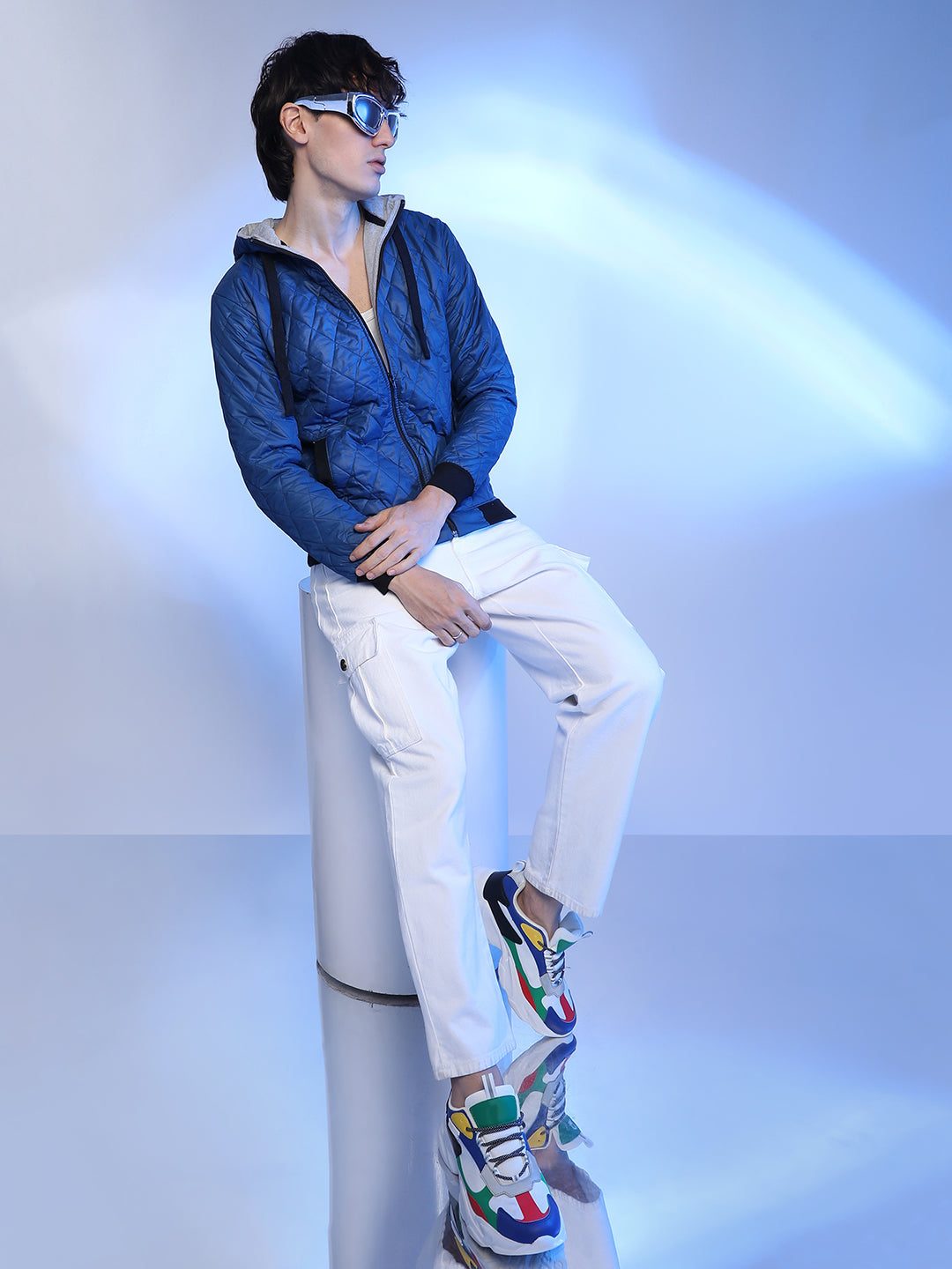 Mens Blue Quilted Puffer Jacket With Zip Closure