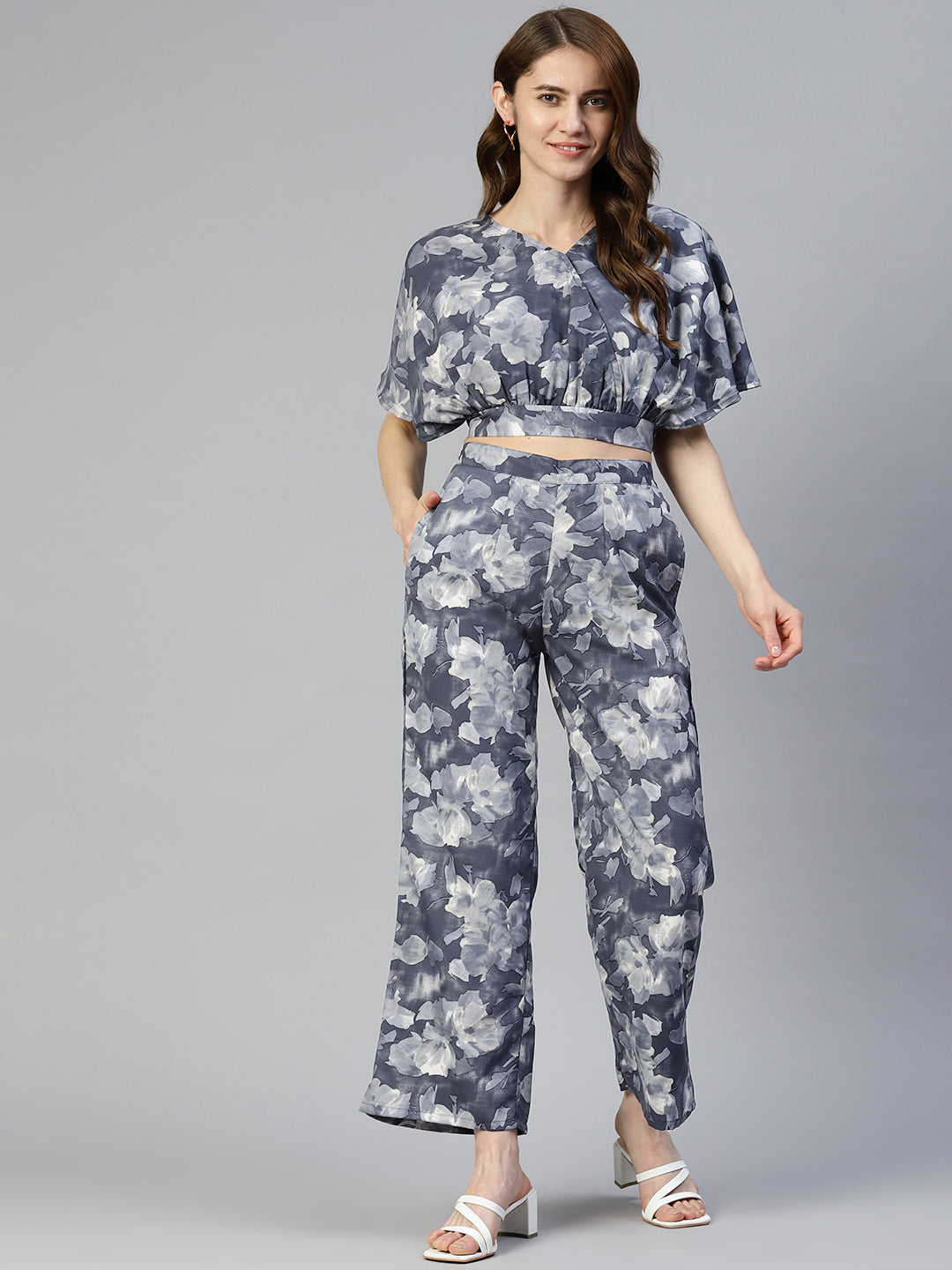 Women Grey Printed Crop Top With Palazzos