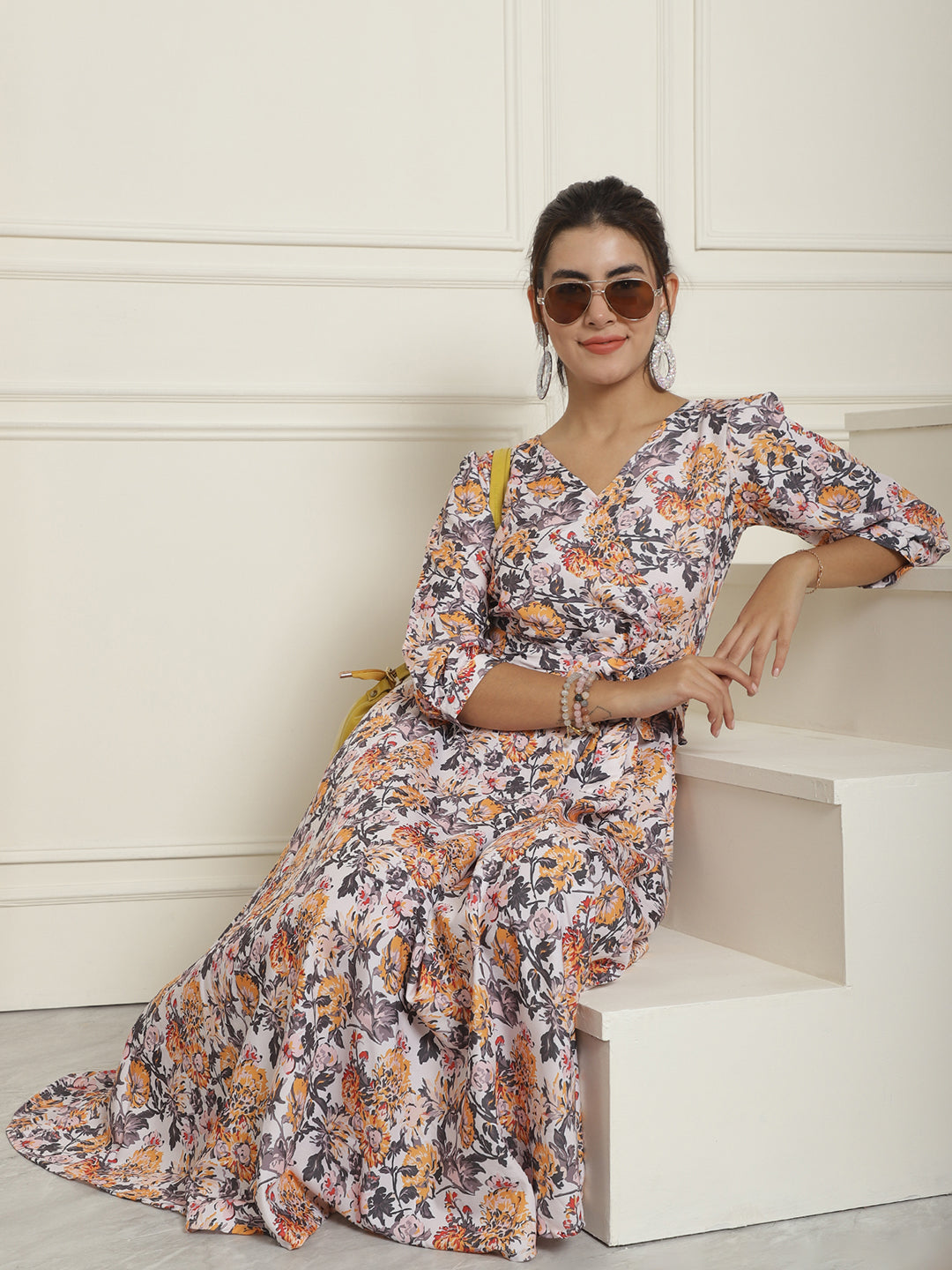 Womens Off White Floral Printed A Line Dress With Belt