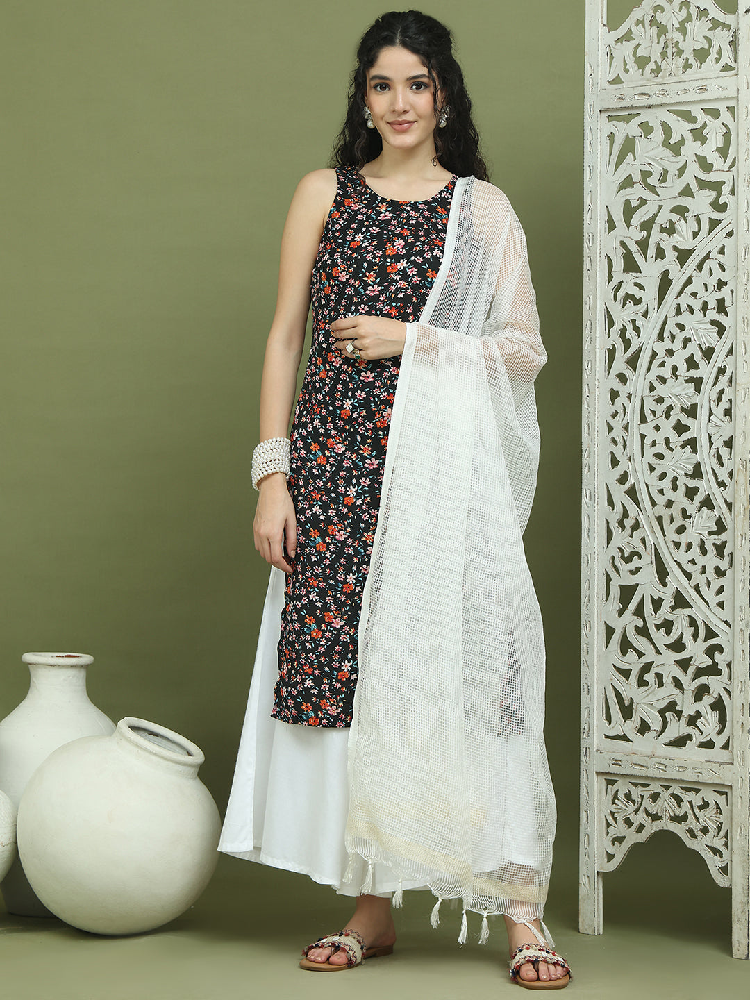 Floral Printed Rayon Kurta Palazzo Set ( JOKPL 2137W D31W 1584 Black )