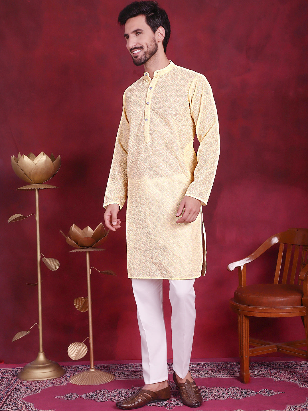 Chikankari Embroidered Kurta With Pyjama