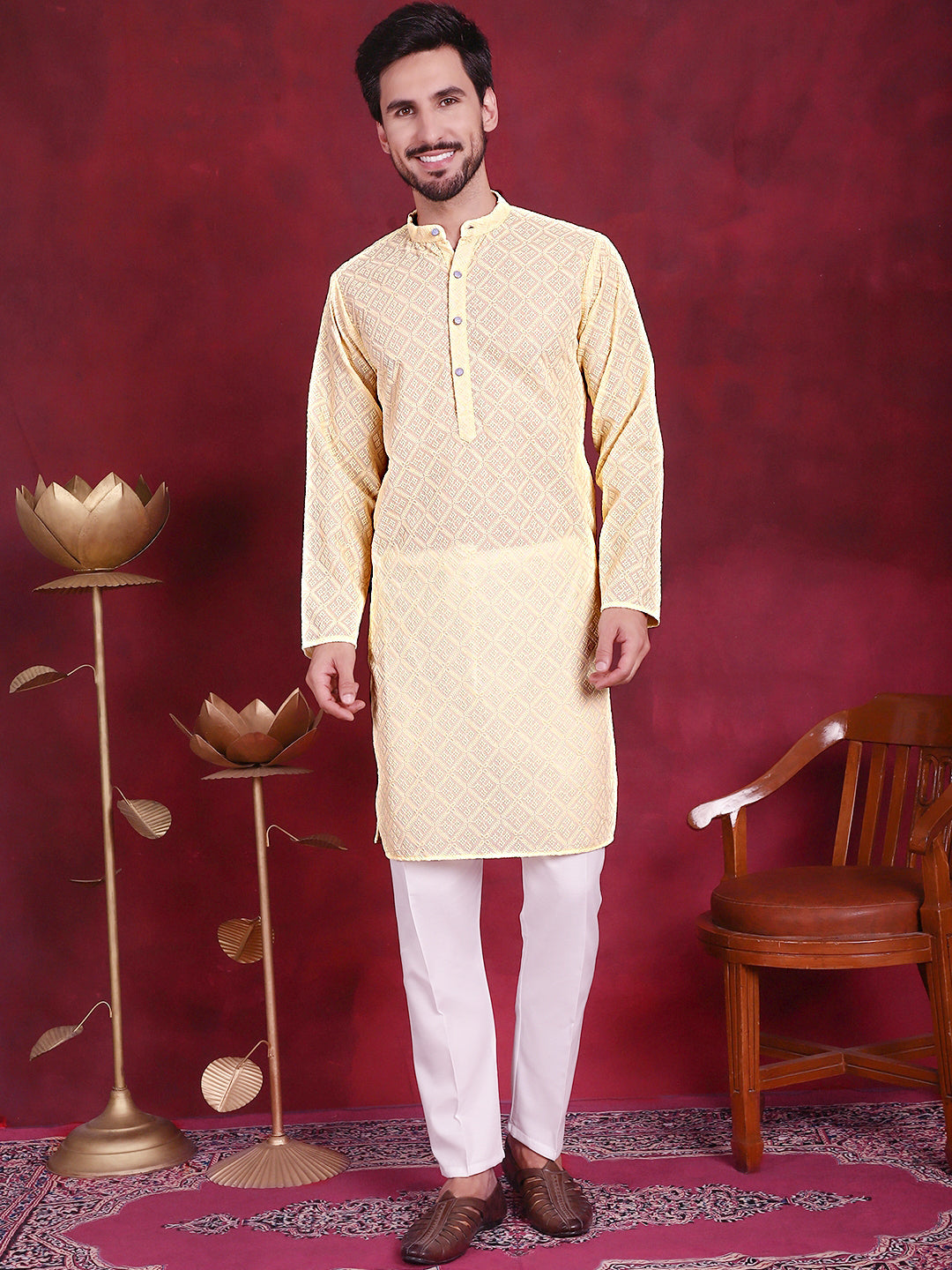Chikankari Embroidered Kurta With Pyjama