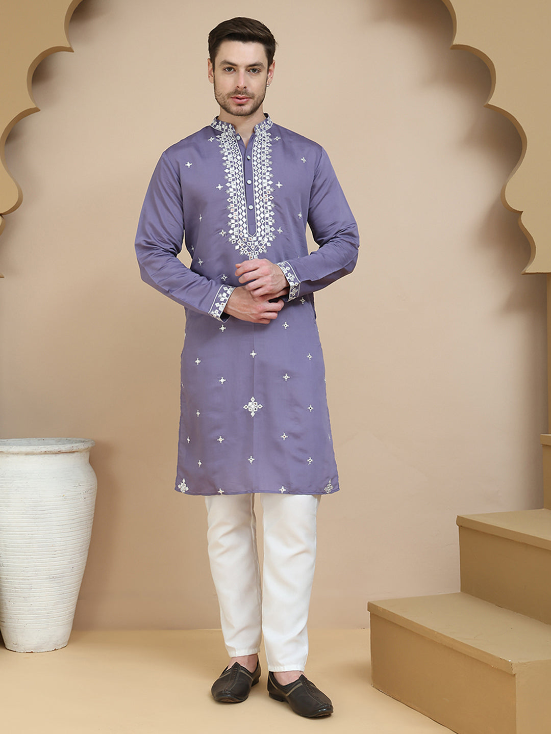 mens embroidered kurta with pyjama