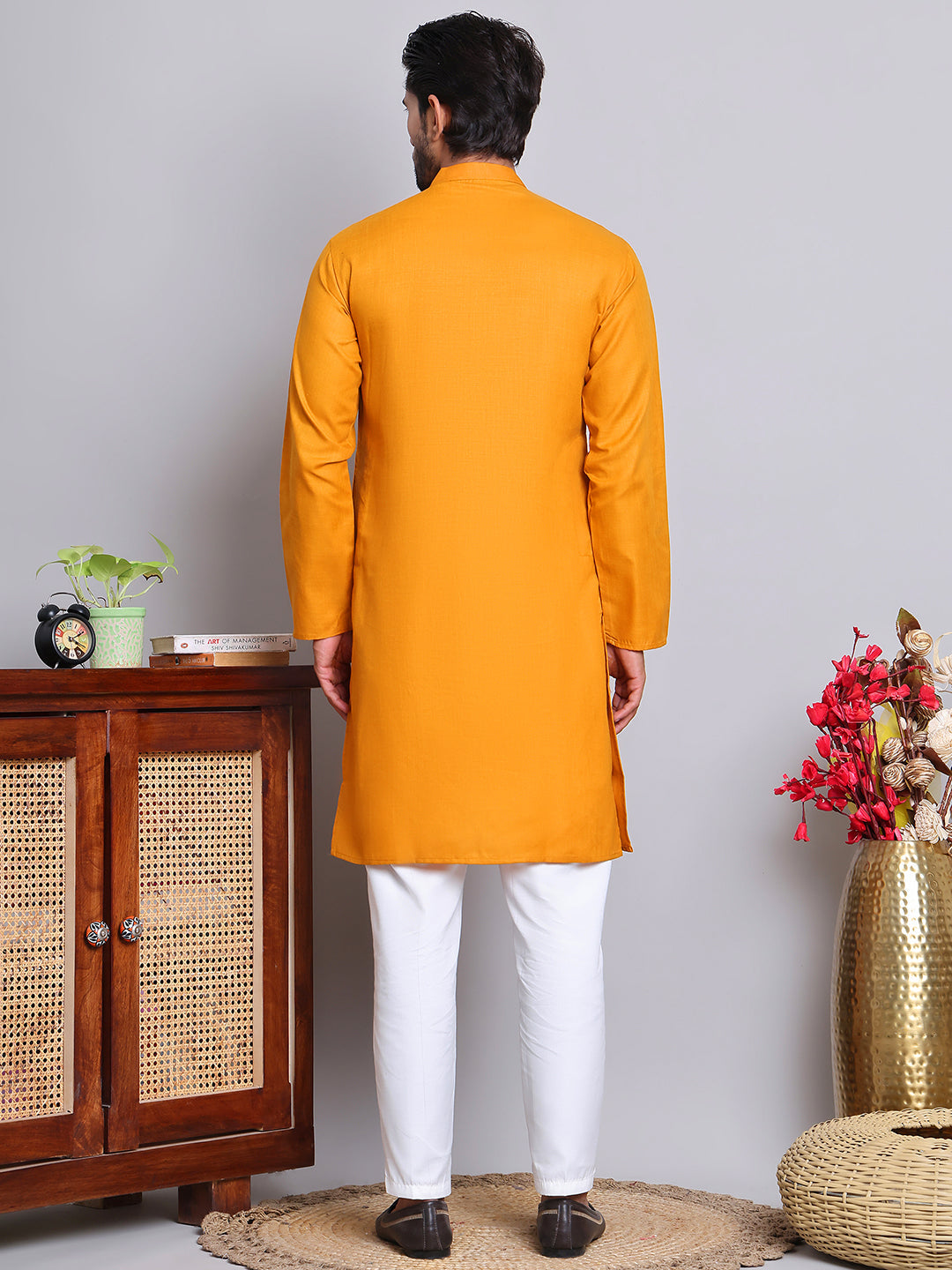 جومبرز - طقم كورتة قطني سادة للرجال (JOKP 5144Mustard)