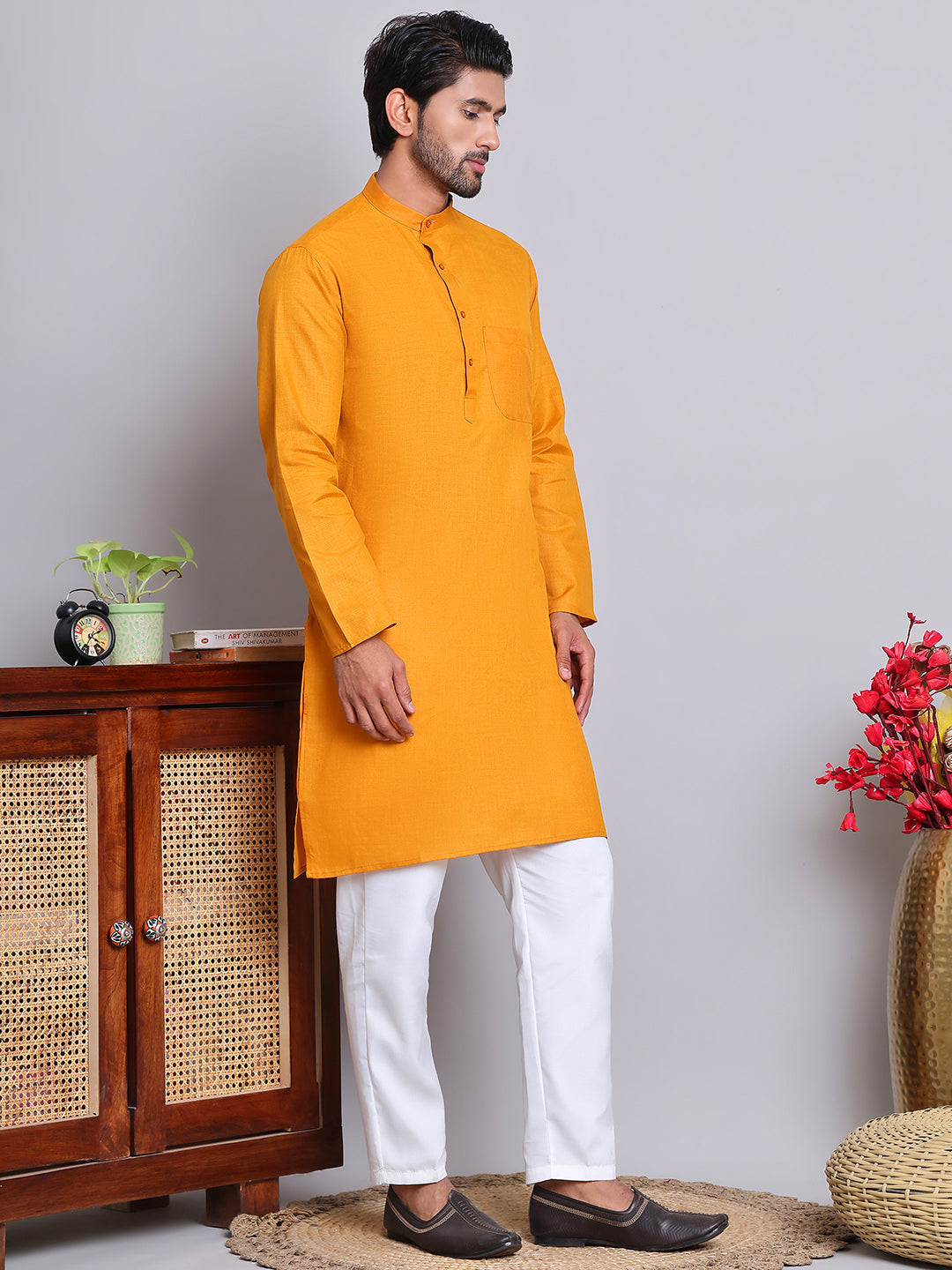 جومبرز - طقم كورتة قطني سادة للرجال (JOKP 5144Mustard)