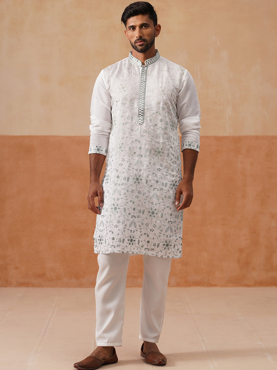 Men S Silk Blend Embroidered Kurta Pyjama Set