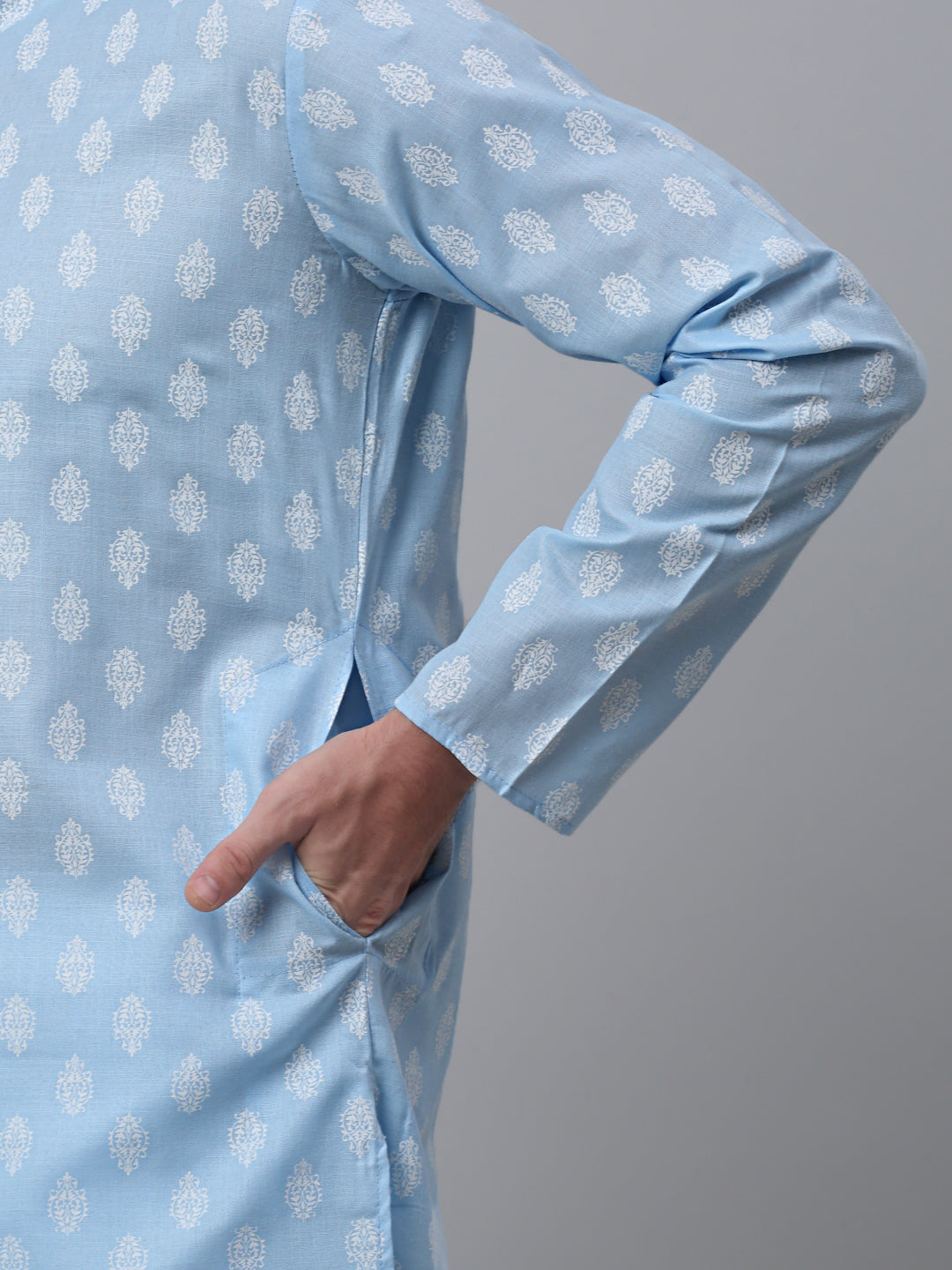 Jompers Mens Sky Cotton Floral Printed Kurta Pyjama Set