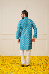 Men's Teal Cotton Floral printed kurta Pyjama Set ( JOKP 650Teal )