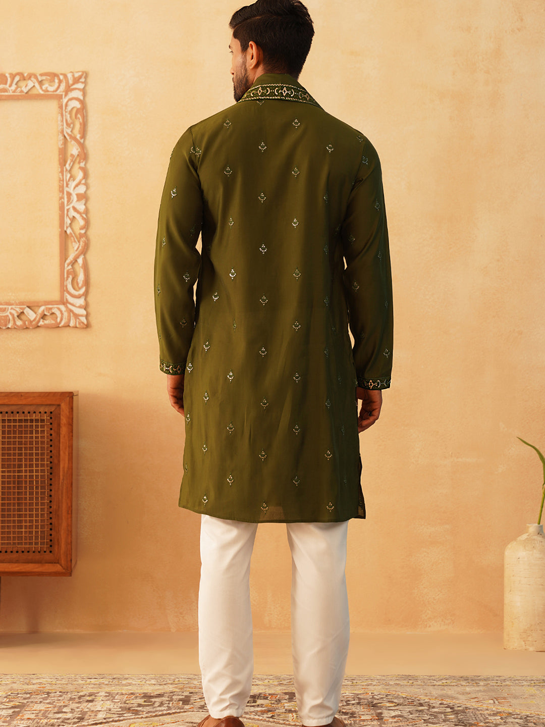 embroidered kurta with dupatta set for men kod