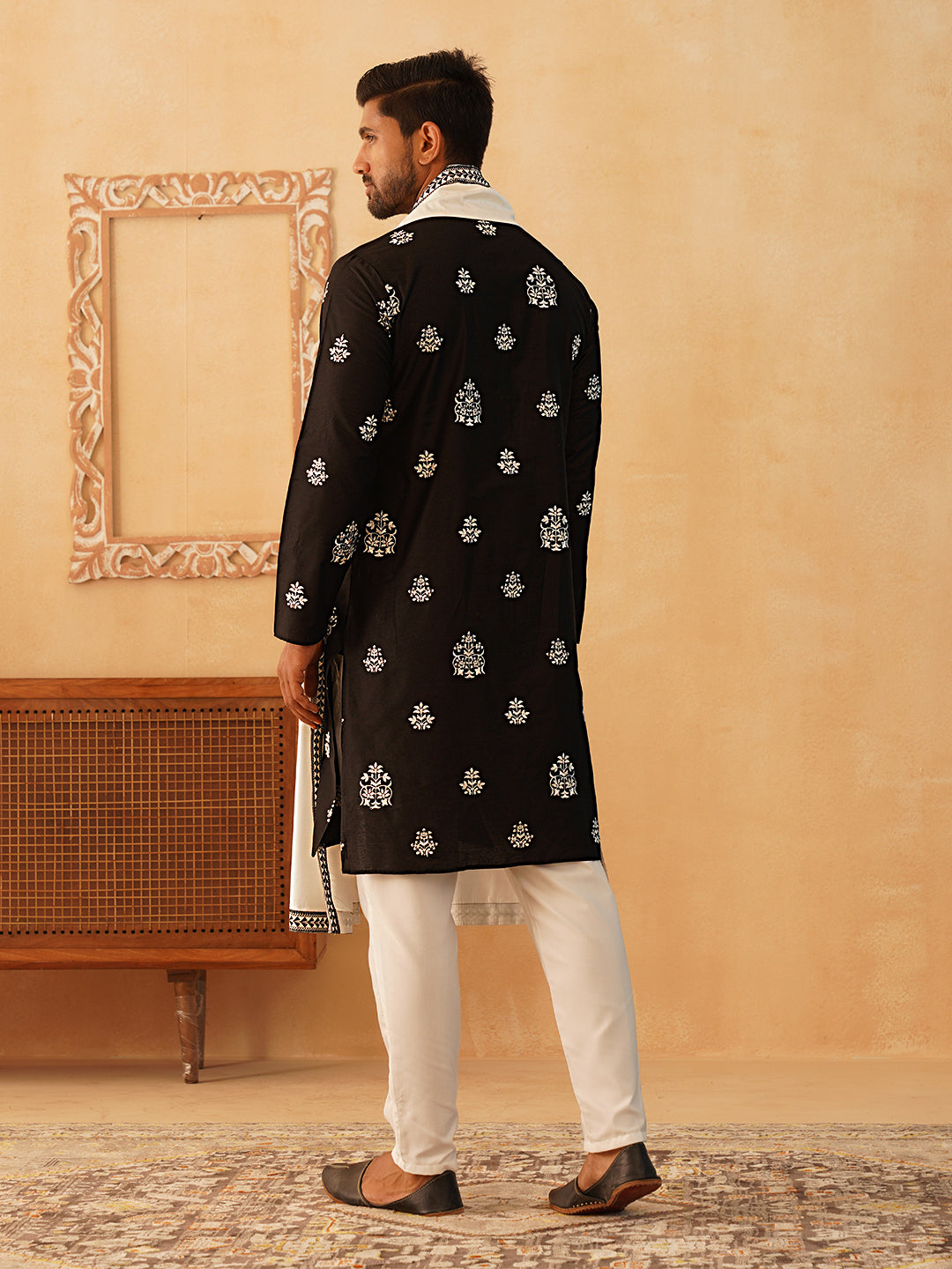 Black Embroidered Kurta With Dupatta Setd