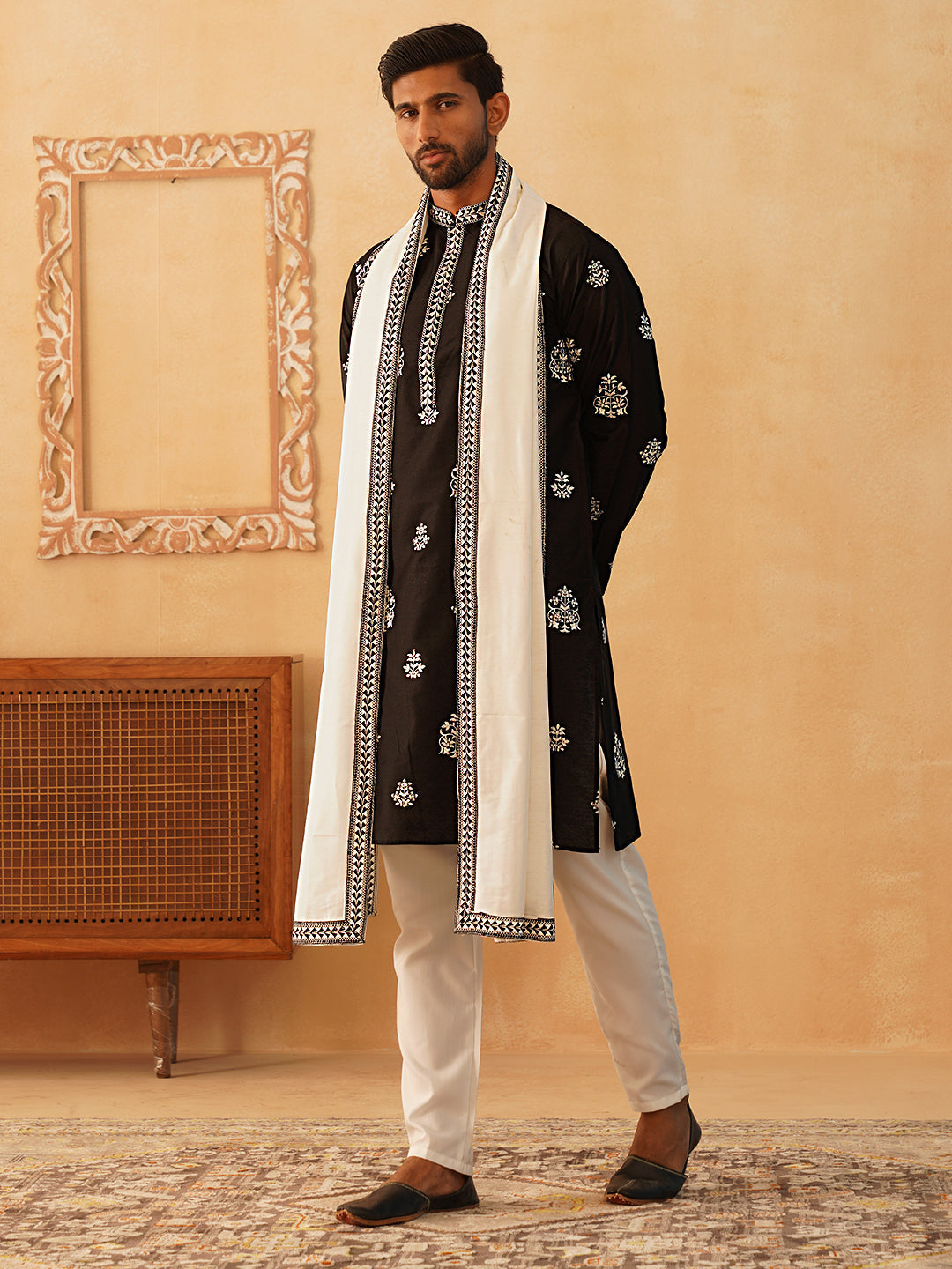 black embroidered kurta with dupatta set kod