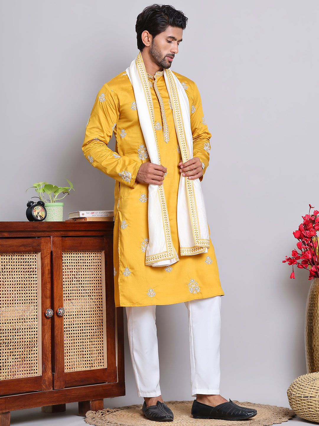 embroidered sequin kurta with dupatta kod
