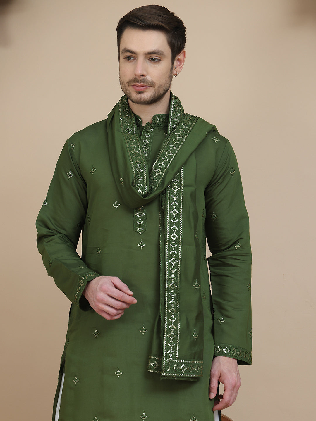 embroidered kurta salwar and dupatta set for men