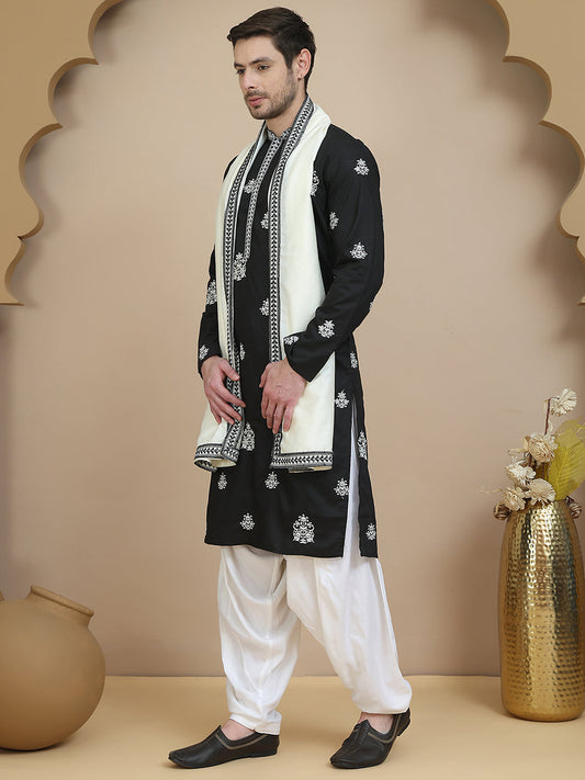 Black Embroidered Kurta Salwar & Dupatta Set, ( JOKP SP-W D 5091 Black )