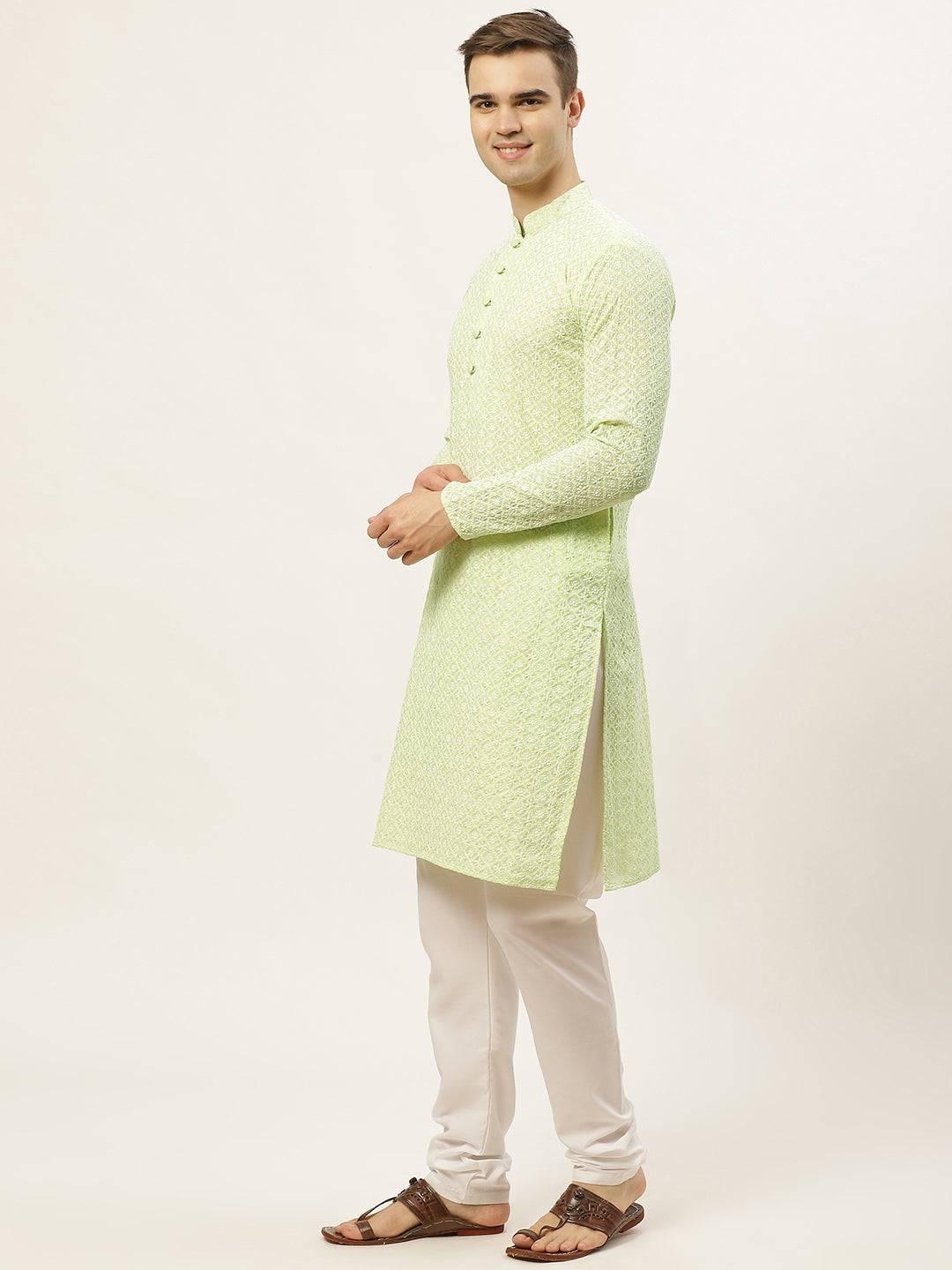 Jompers Mens Green Embroidered Kurta Payjama Sets