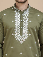 Men's Embroidered Kurtas ( KO 5045 Olive )