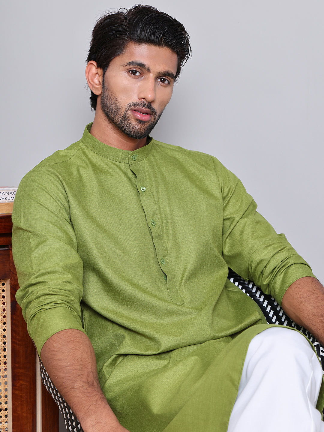 Solid Cotton Kurtas for Men ( KO 5144Olive )