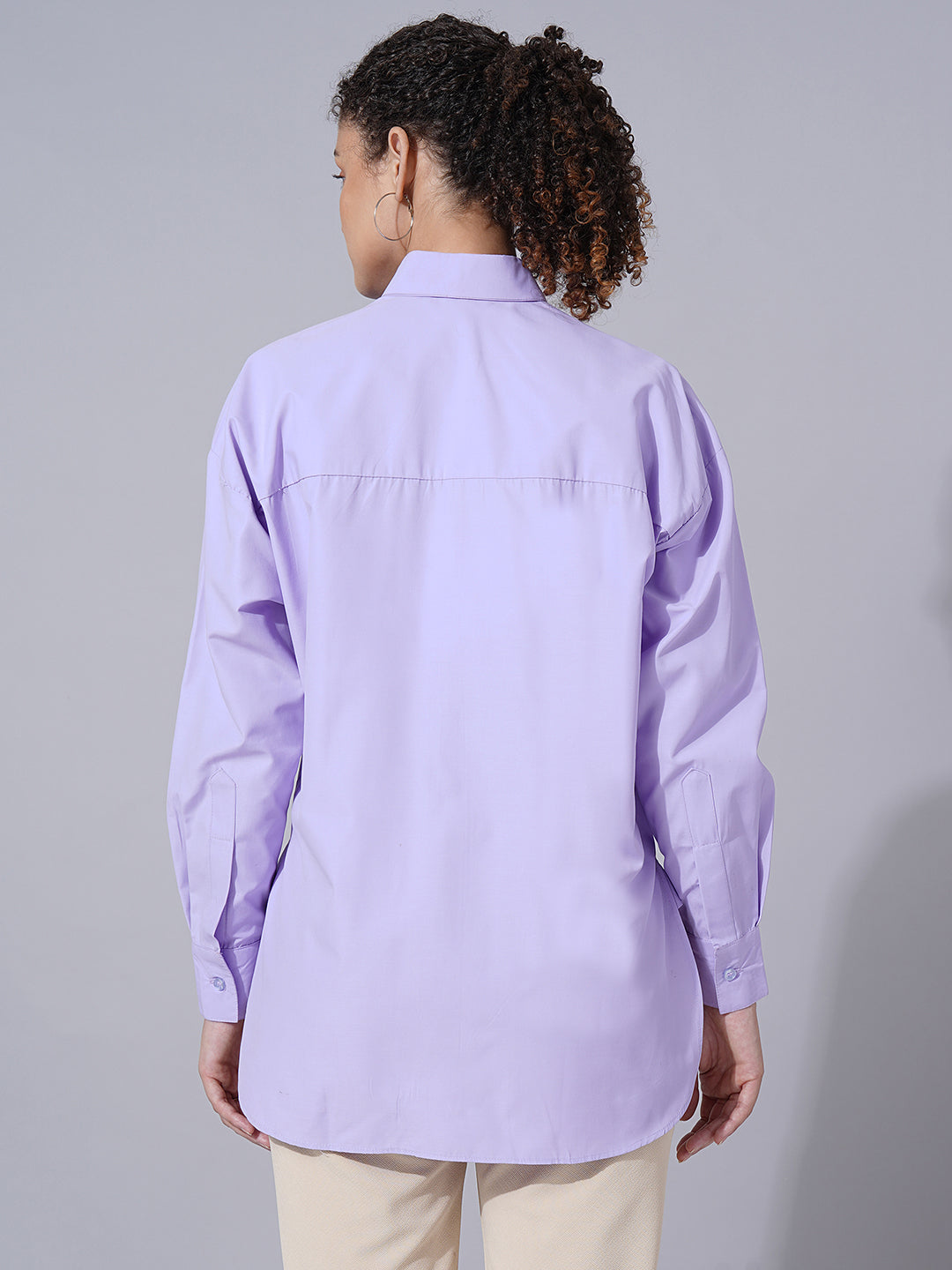 spread collar long sleeves shirt