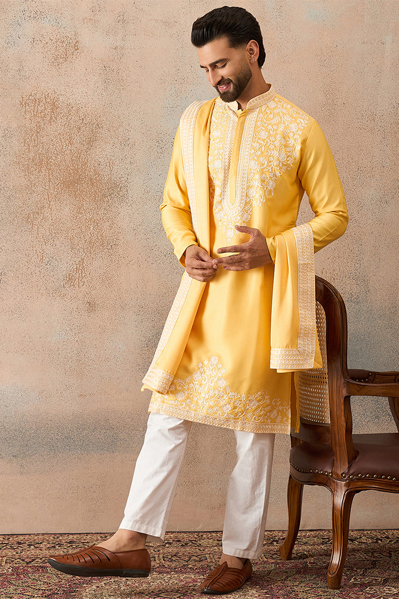 Men Yellow Silk Blend Woven Design Floral Straight Kurta Sets